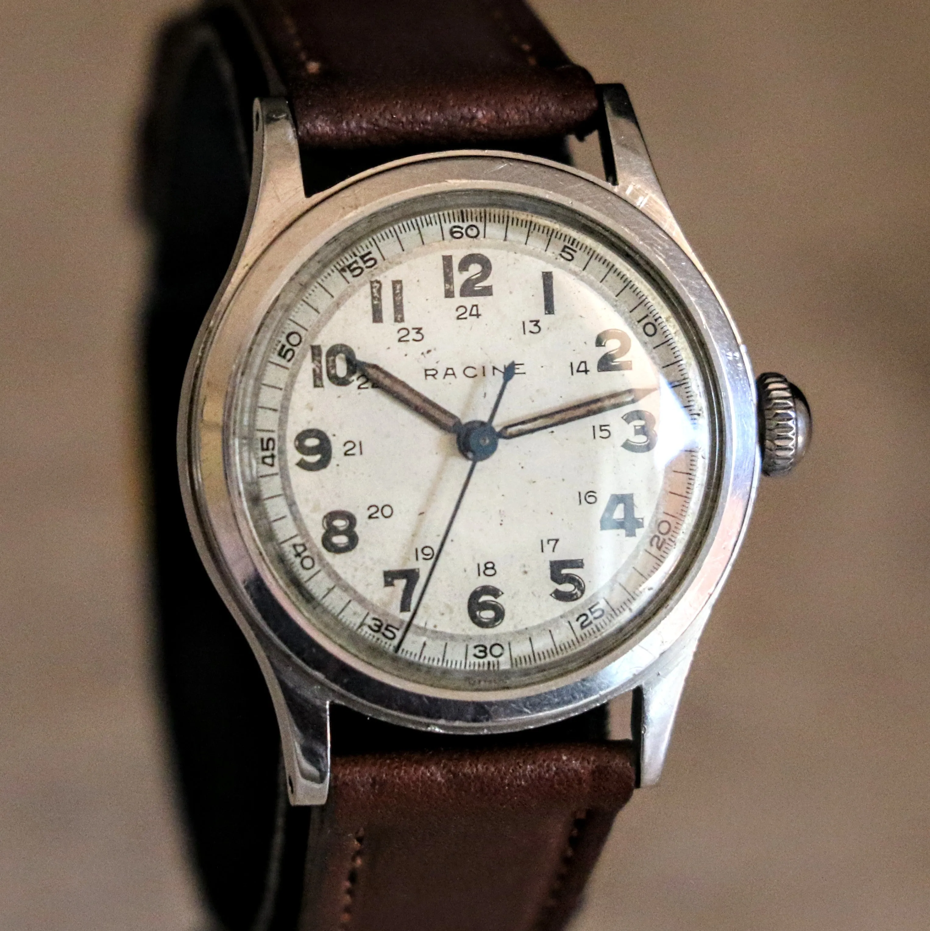 1930s RACINE Military WWII Wristwatch by Gallet & Co. 17 Jewels Swiss Watch