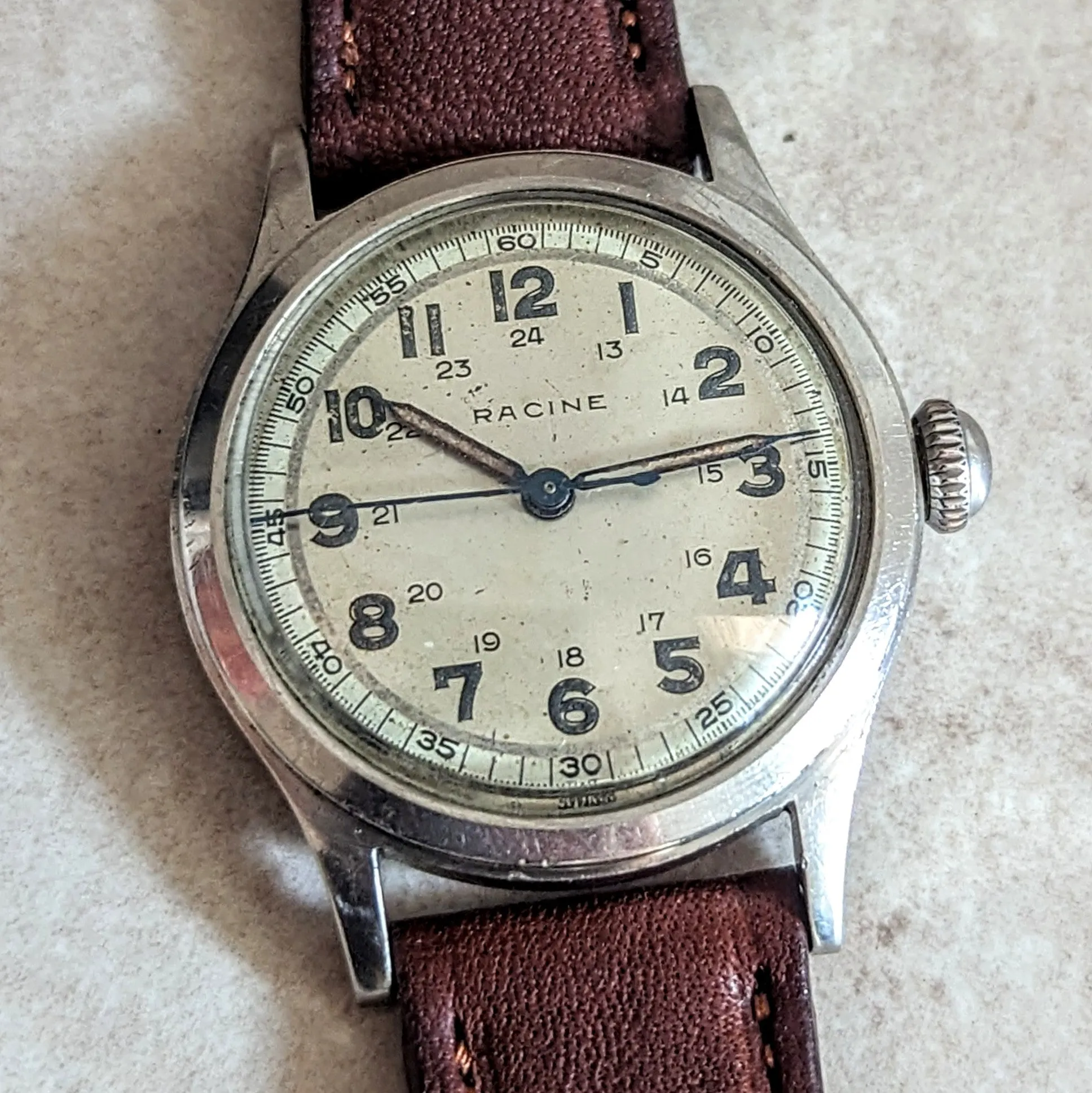 1930s RACINE Military WWII Wristwatch by Gallet & Co. 17 Jewels Swiss Watch