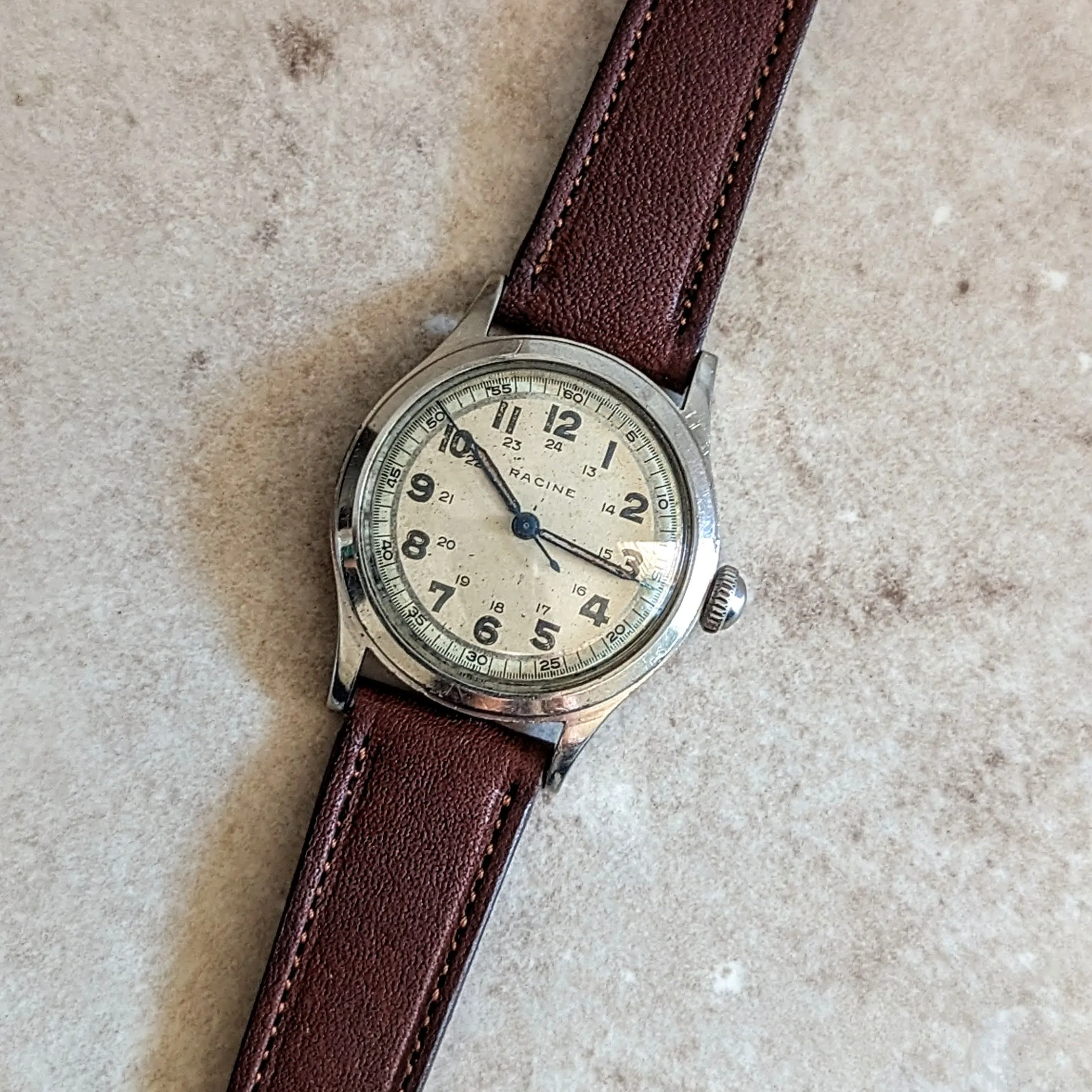 1930s RACINE Military WWII Wristwatch by Gallet & Co. 17 Jewels Swiss Watch