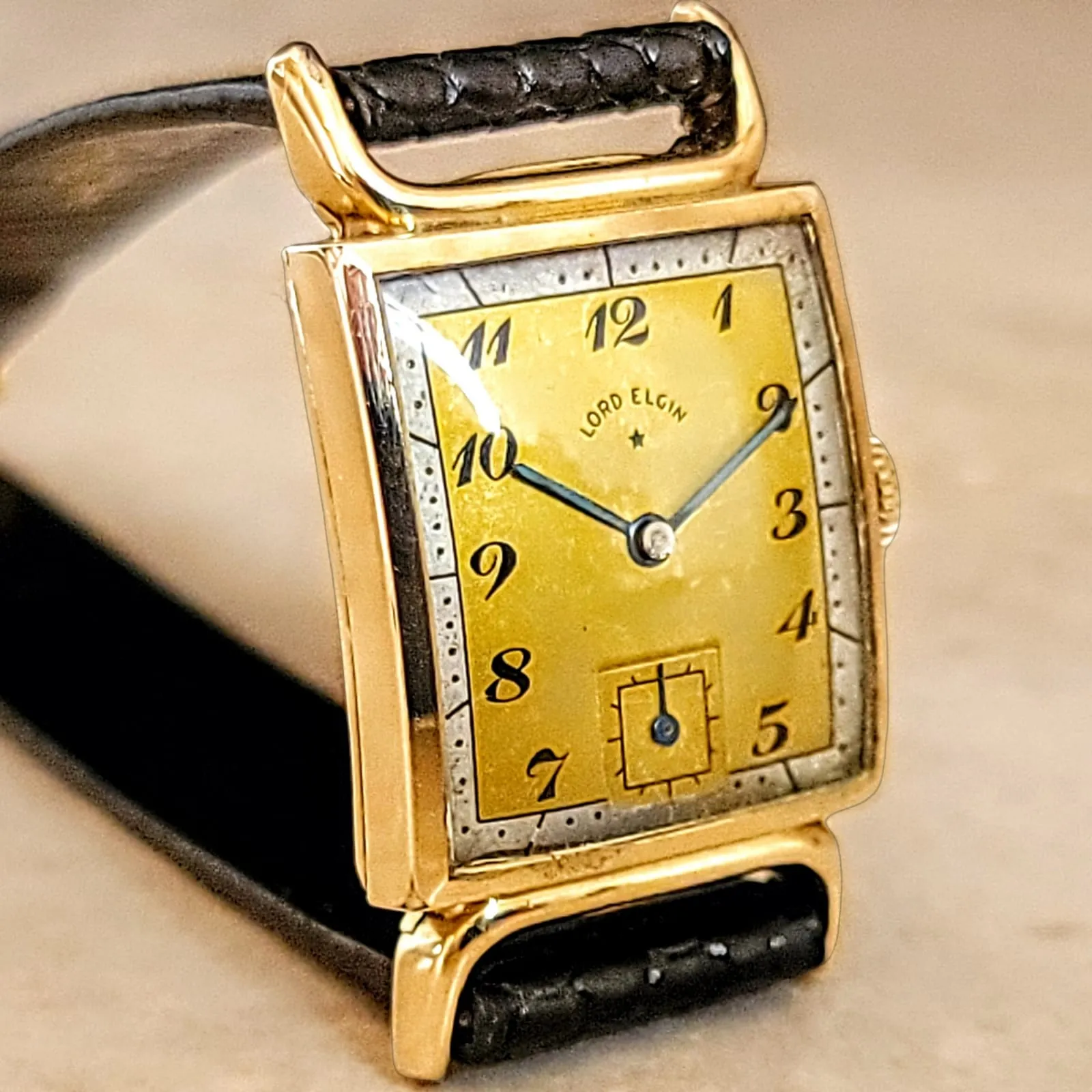 1945 Lord Elgin 21J Fancy Lugs and Dial