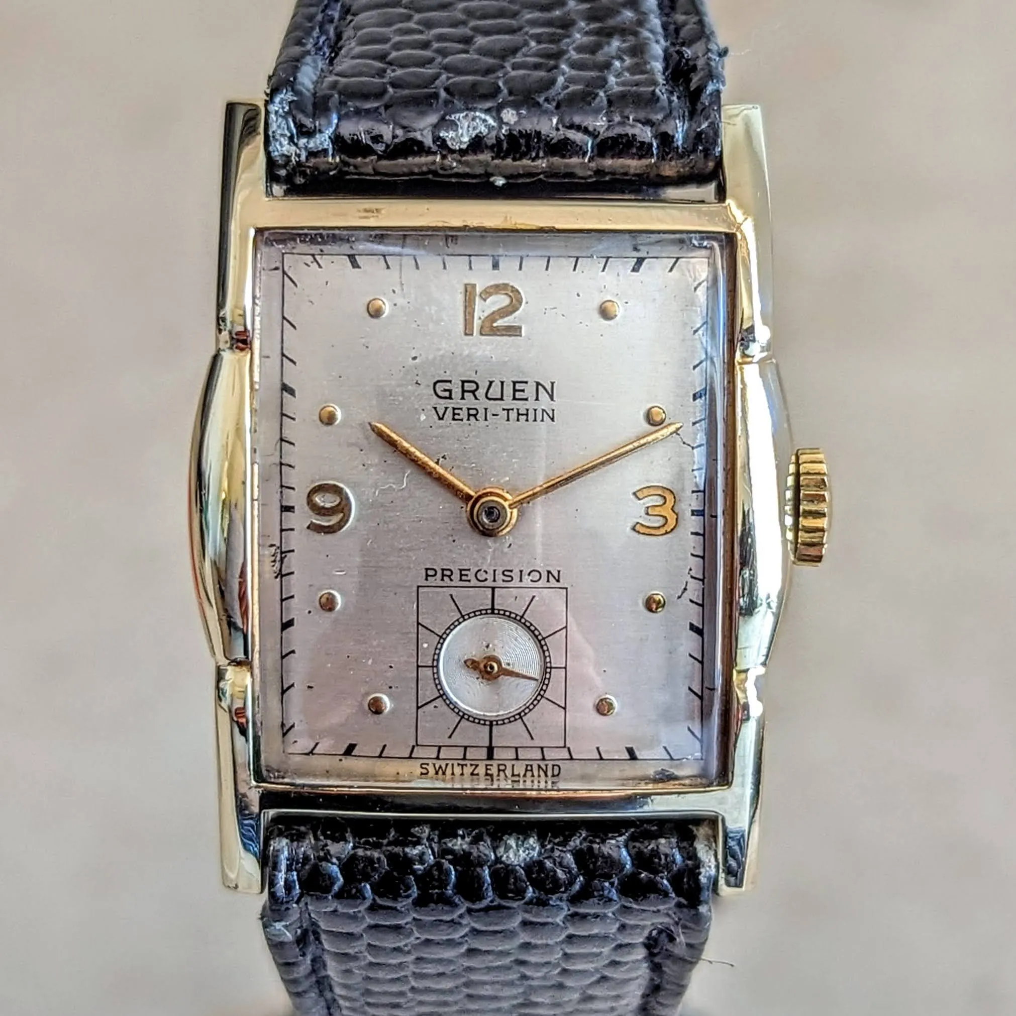 1947 GRUEN Veri-Thin Precision Wristwatch Cal. 425 Swiss Made Watch