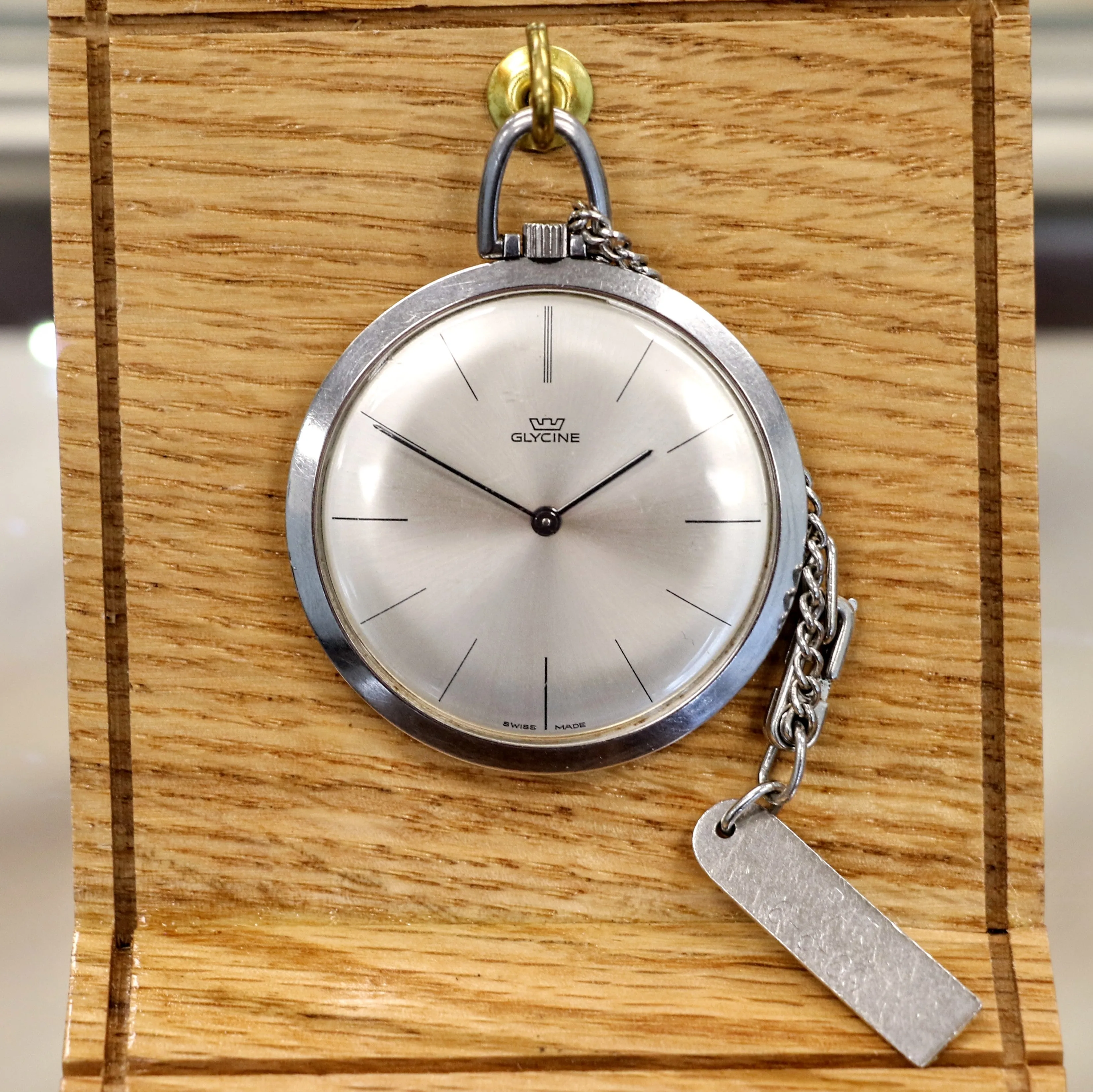 1950's GLYCINE Pocket Watch 17 Jewels Cal. AV 423 Swiss Made - ULTRA Thin w/PW Chain