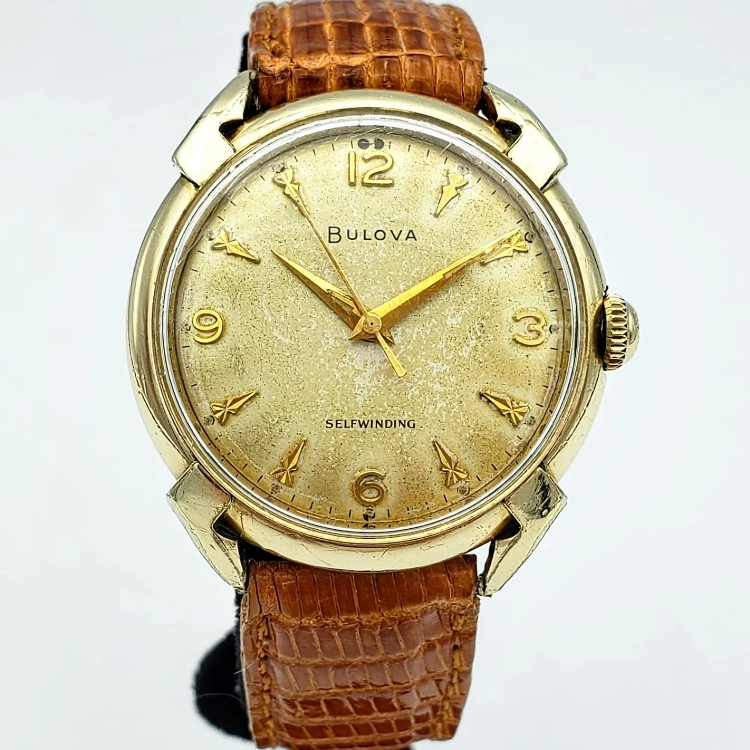 1956 BULOVA Golden Clipper Wristwatch Automatic Swiss Cal 11ACAC 17J Watch