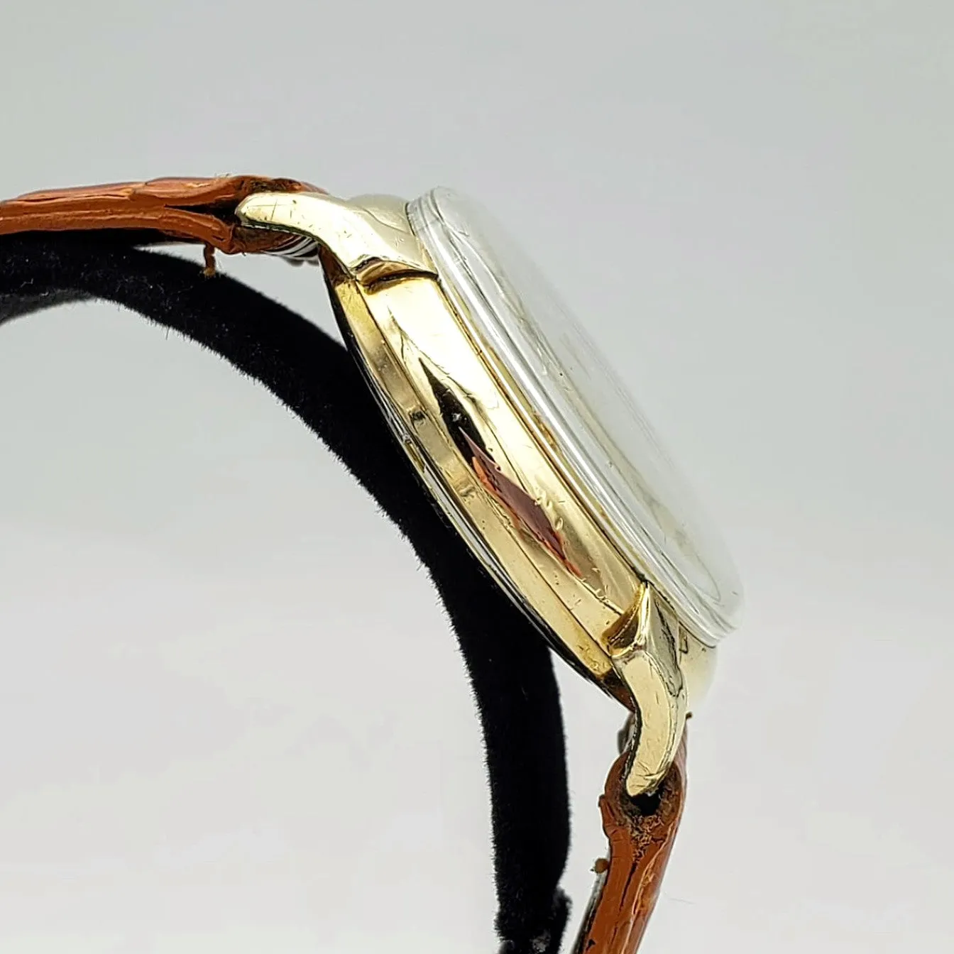 1956 BULOVA Golden Clipper Wristwatch Automatic Swiss Cal 11ACAC 17J Watch