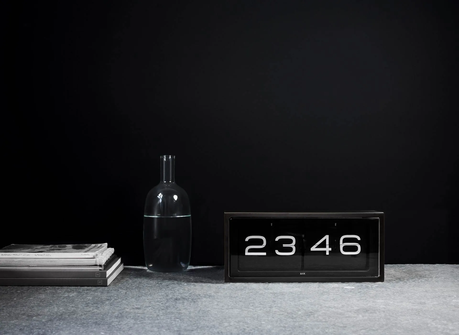 Brick Wall/Desk Clock - Black - 24HR