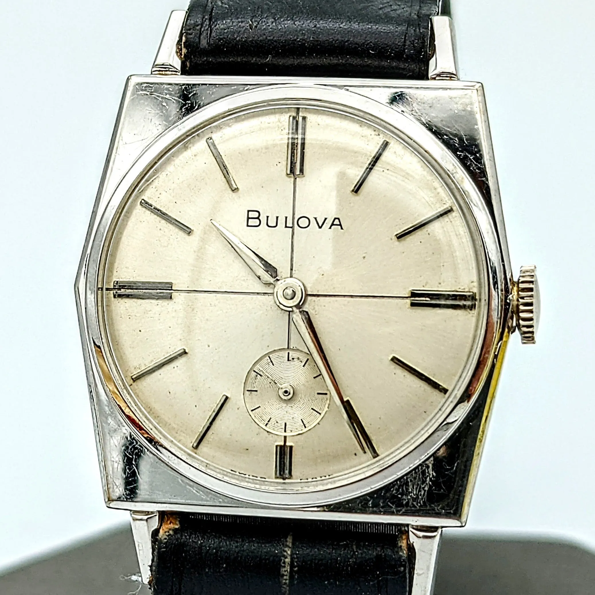 BULOVA 1969 Banker "G" Swiss Made