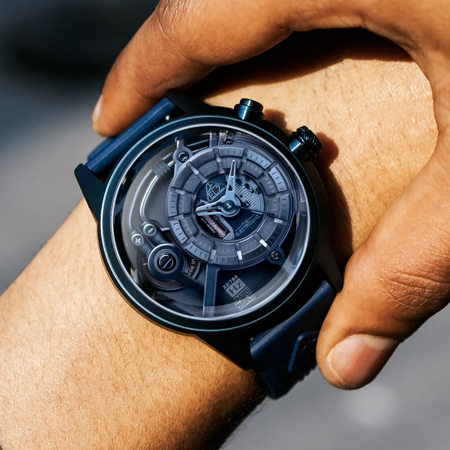 Electricianz SteelZ The Blue Z