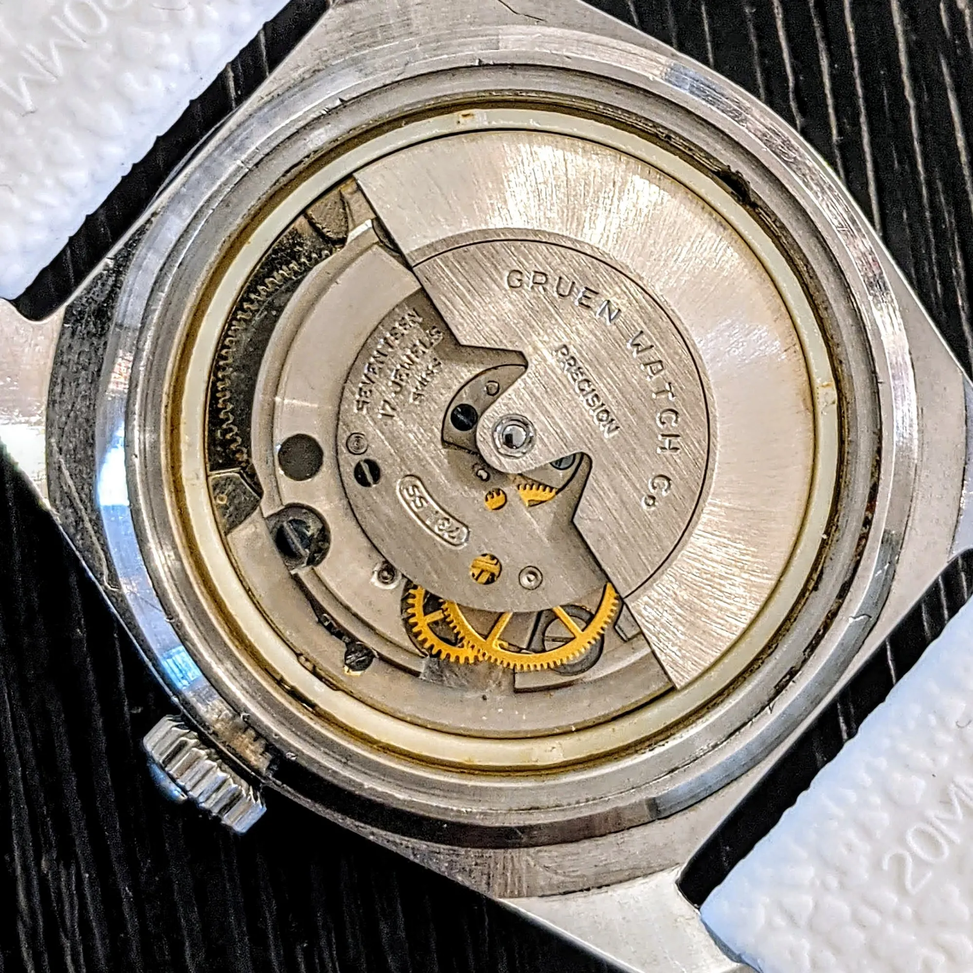GRUEN Precision Autowind Watch -Skin Diver Wristwatch- 17 Jewels