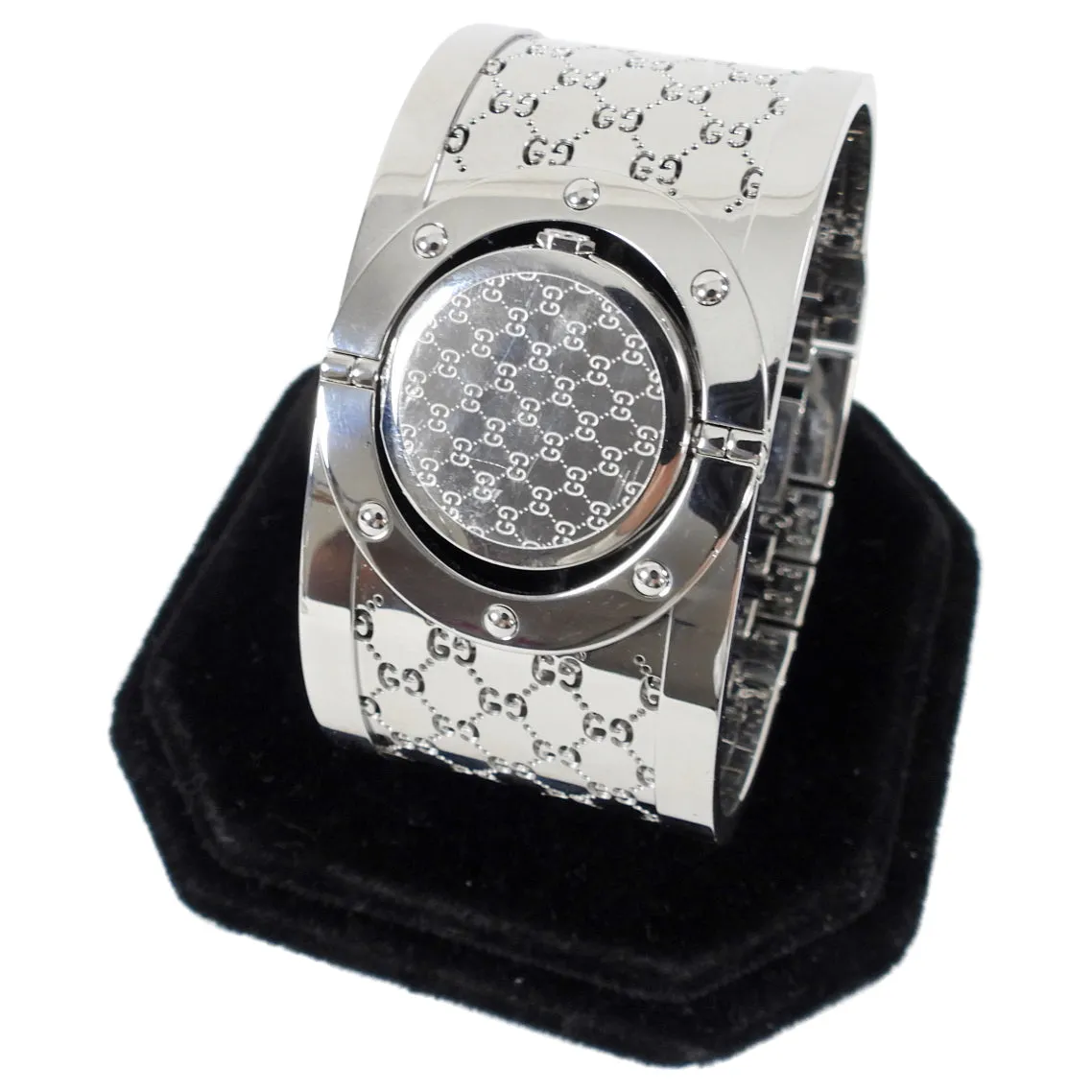 Gucci Wide Silver 112 Twirl GG Bangle Watch