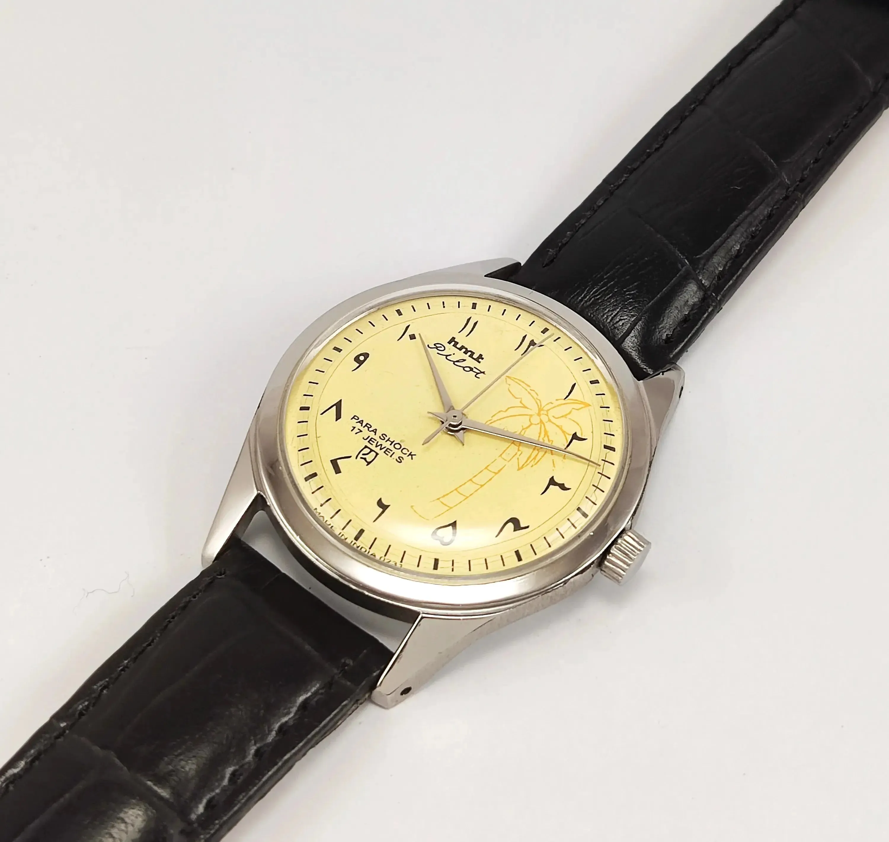 Hmt Yellow Arabic Dial Para Shock 17 Jewels Men's Watch 0231