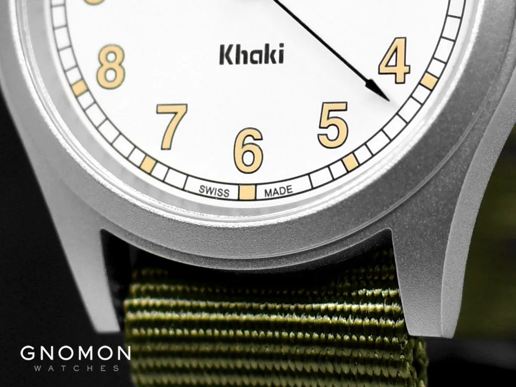 Khaki Field Quartz 38mm White Ref. H69401910