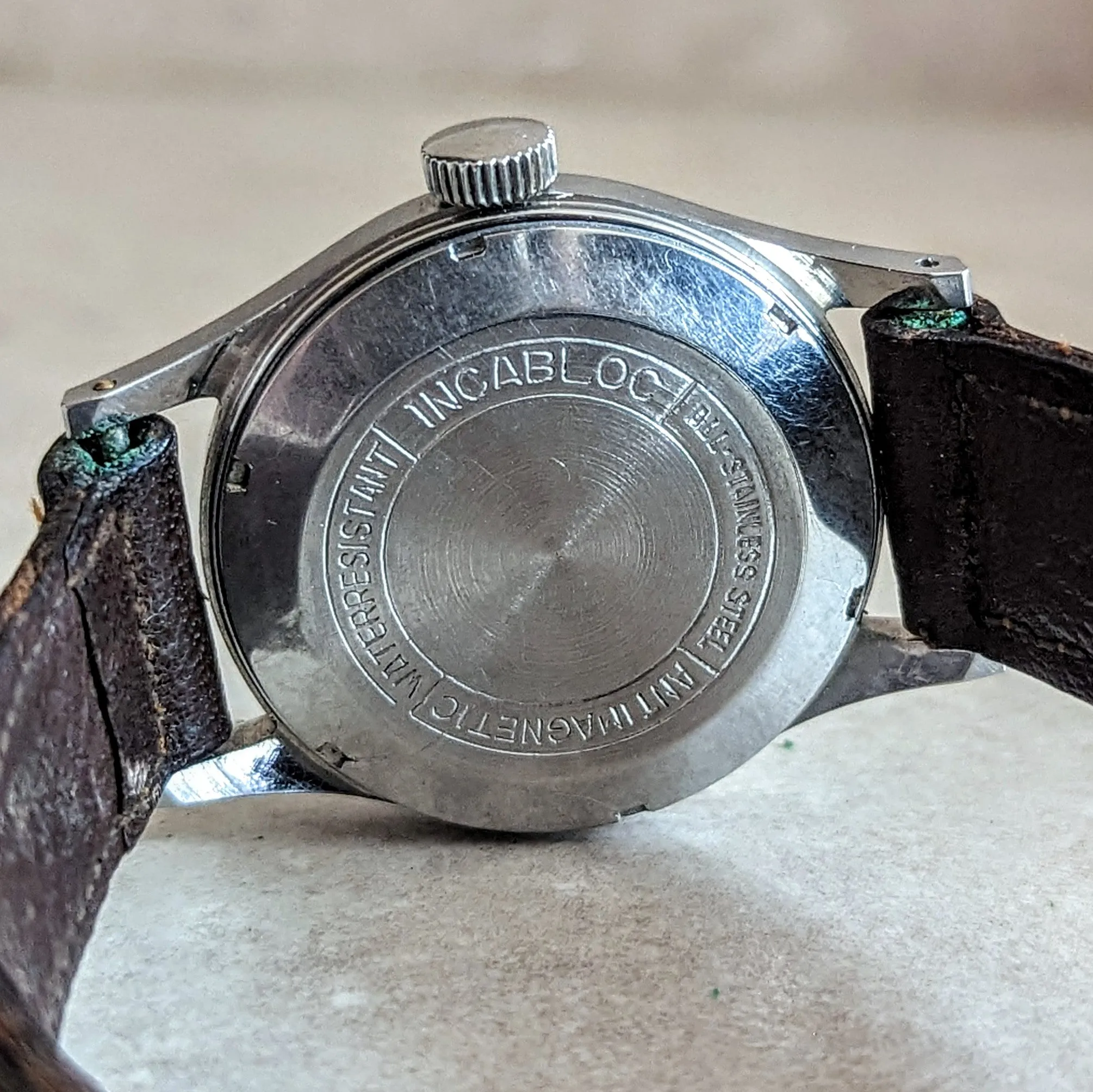 MONARCH De Luxe Beaver Wristwatch 17 Jewels Swiss Military Watch
