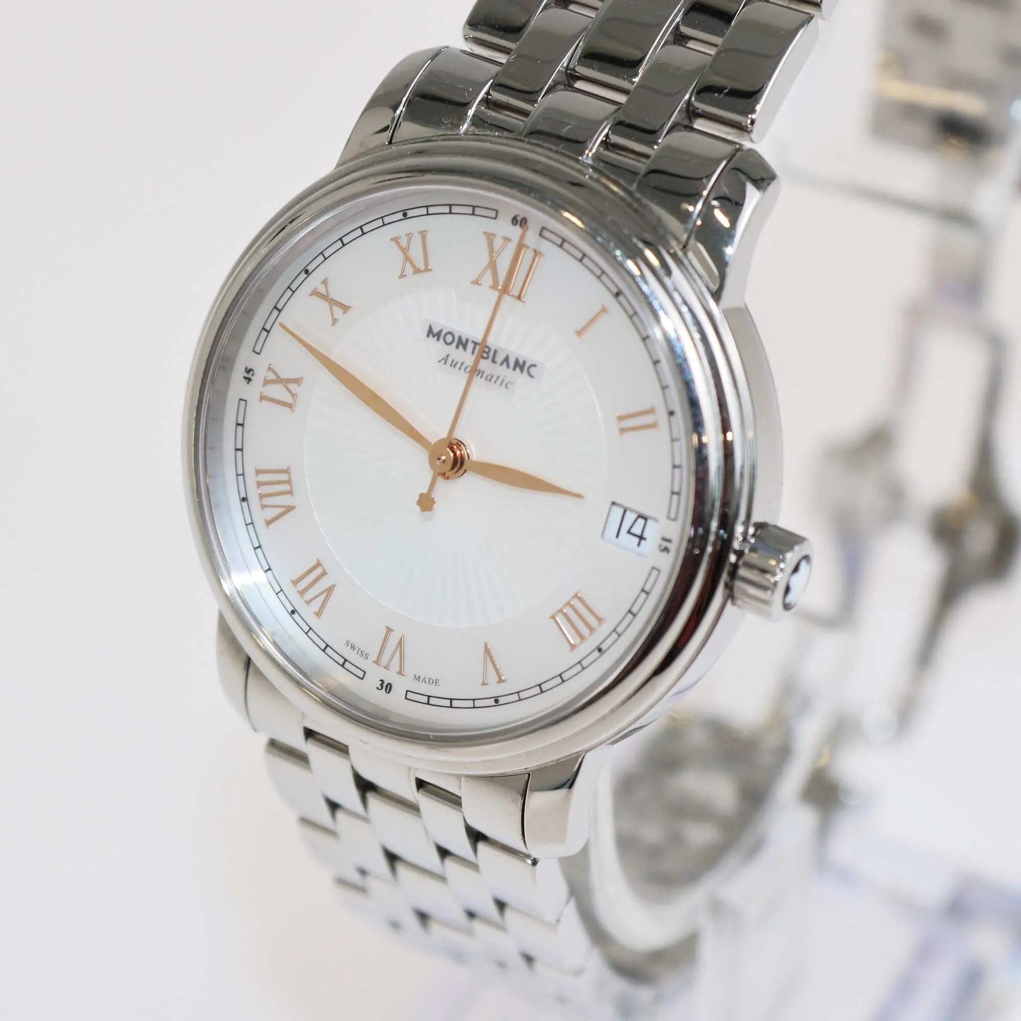 Montblanc Mother Of Pearl Stainless Steel Tradition 114367 Women's Watch 32 mm