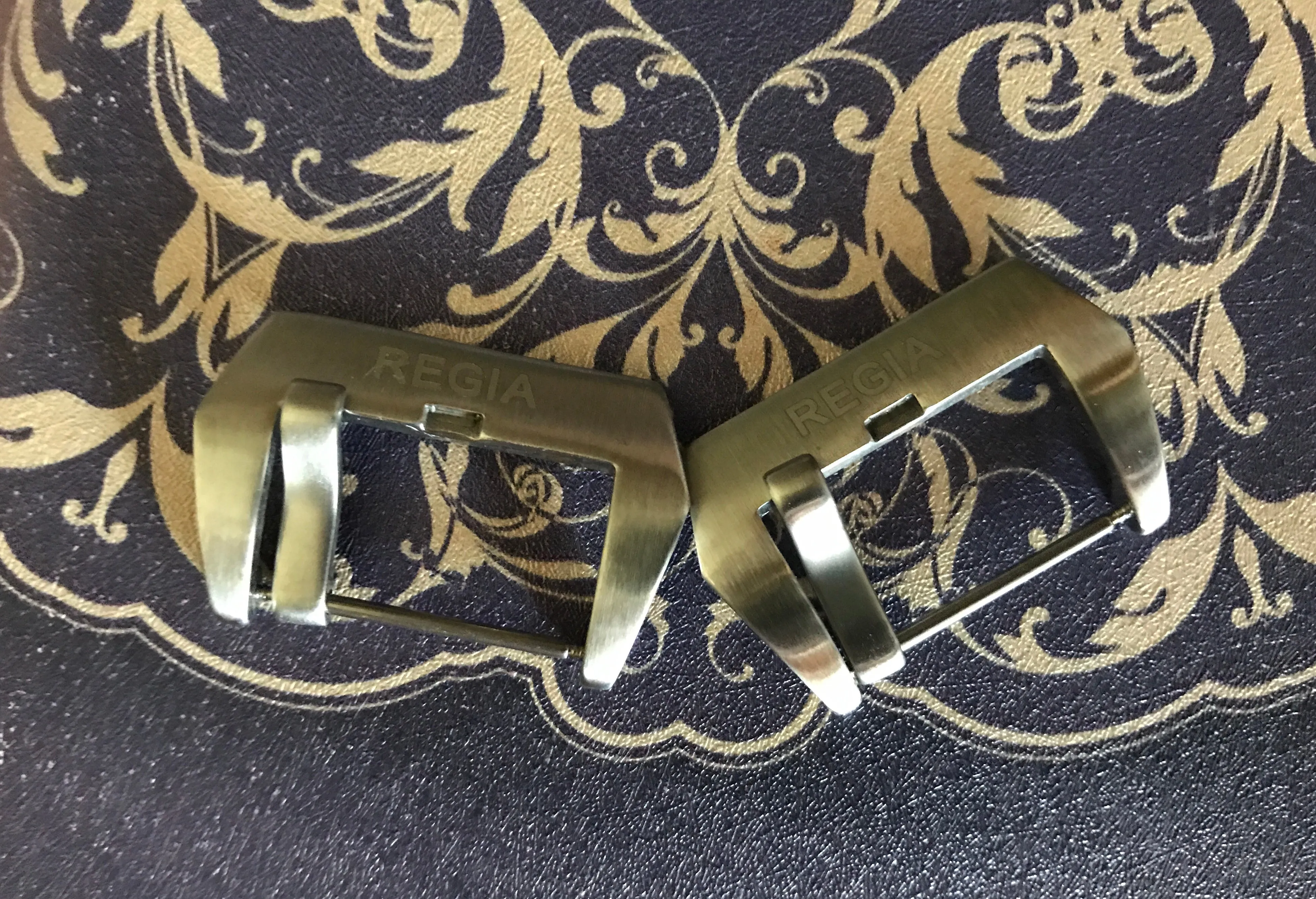 Purchase additional Pre-Vendome stainless buckle (free shipping)