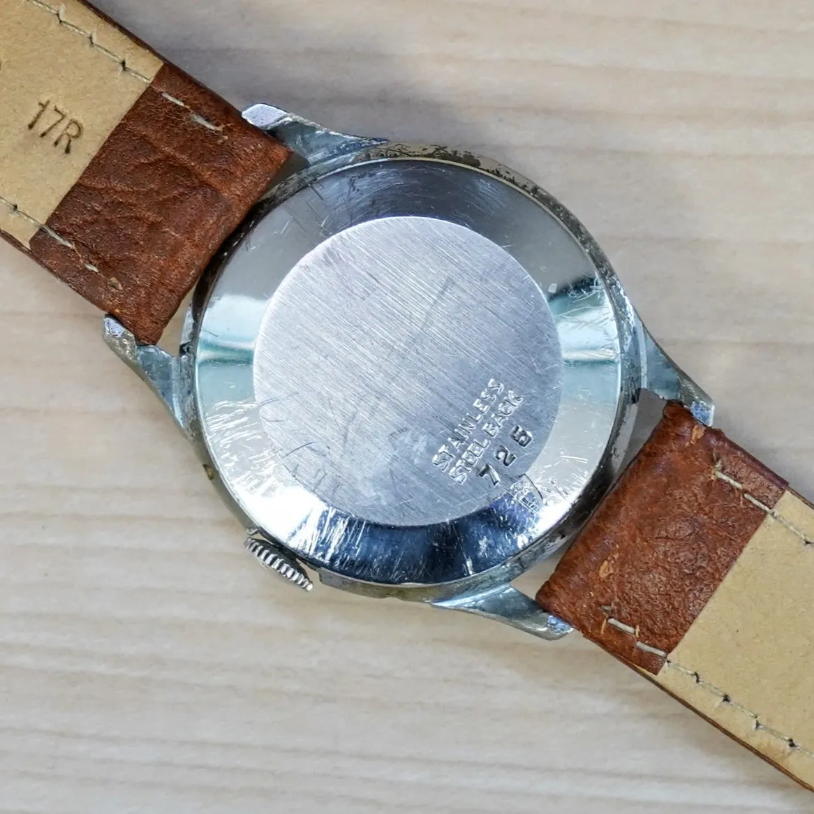 RARE! Vintage BUTEX 17 Jewels Watch Triple Calendar Month Day/Date 32mm Wristwatch