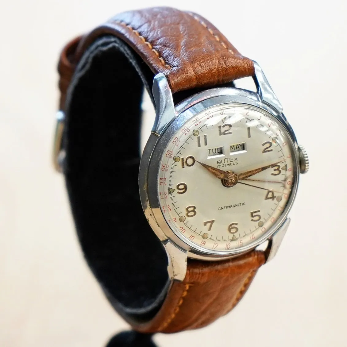 RARE! Vintage BUTEX 17 Jewels Watch Triple Calendar Month Day/Date 32mm Wristwatch