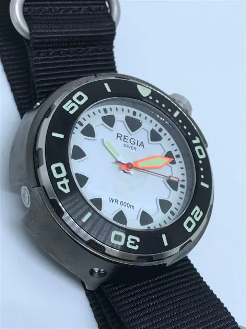 Regia Diver 2018 - NEW White Scuba Ghost RIDER dial (Silver) (free shipping)