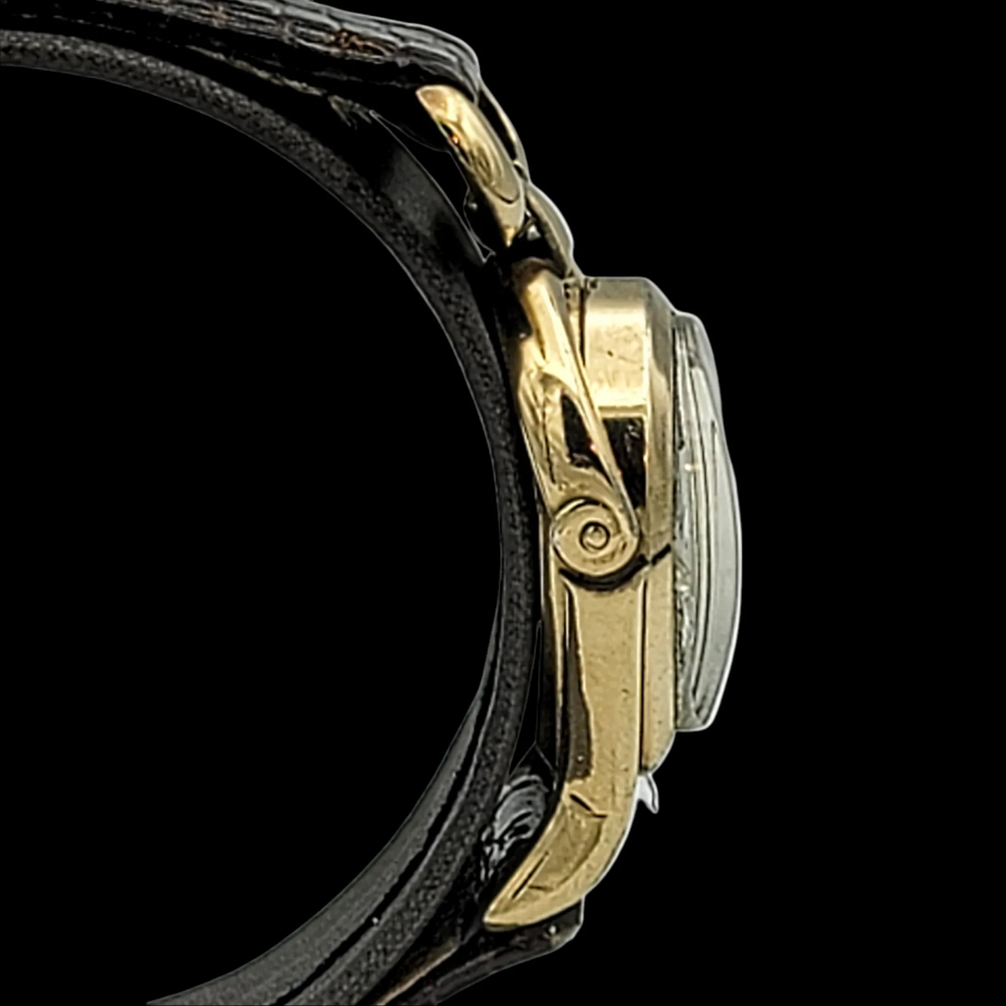 ROYCE Wristwatch "Horseshoe" Shaped Watch 17 Jewels Swiss