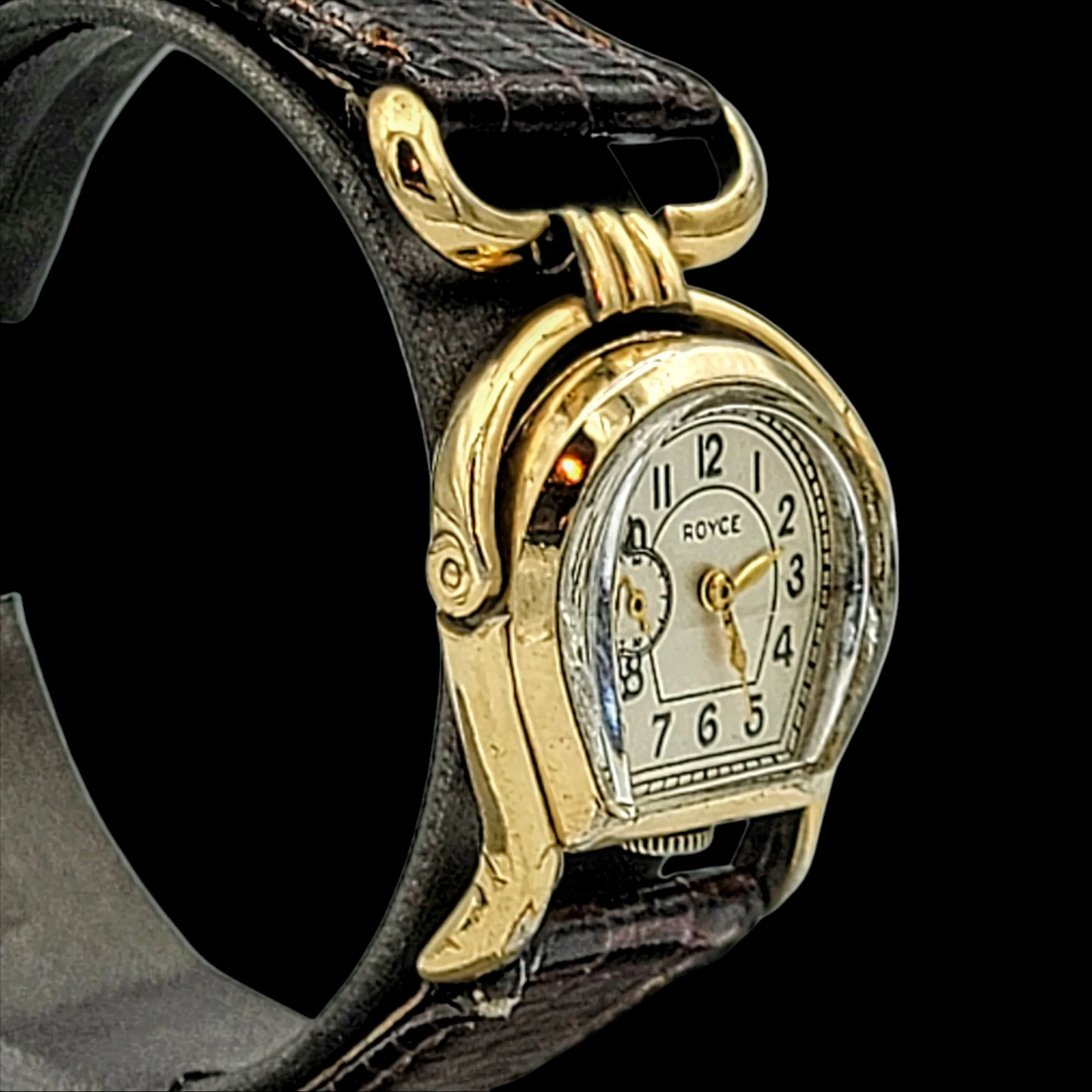 ROYCE Wristwatch "Horseshoe" Shaped Watch 17 Jewels Swiss