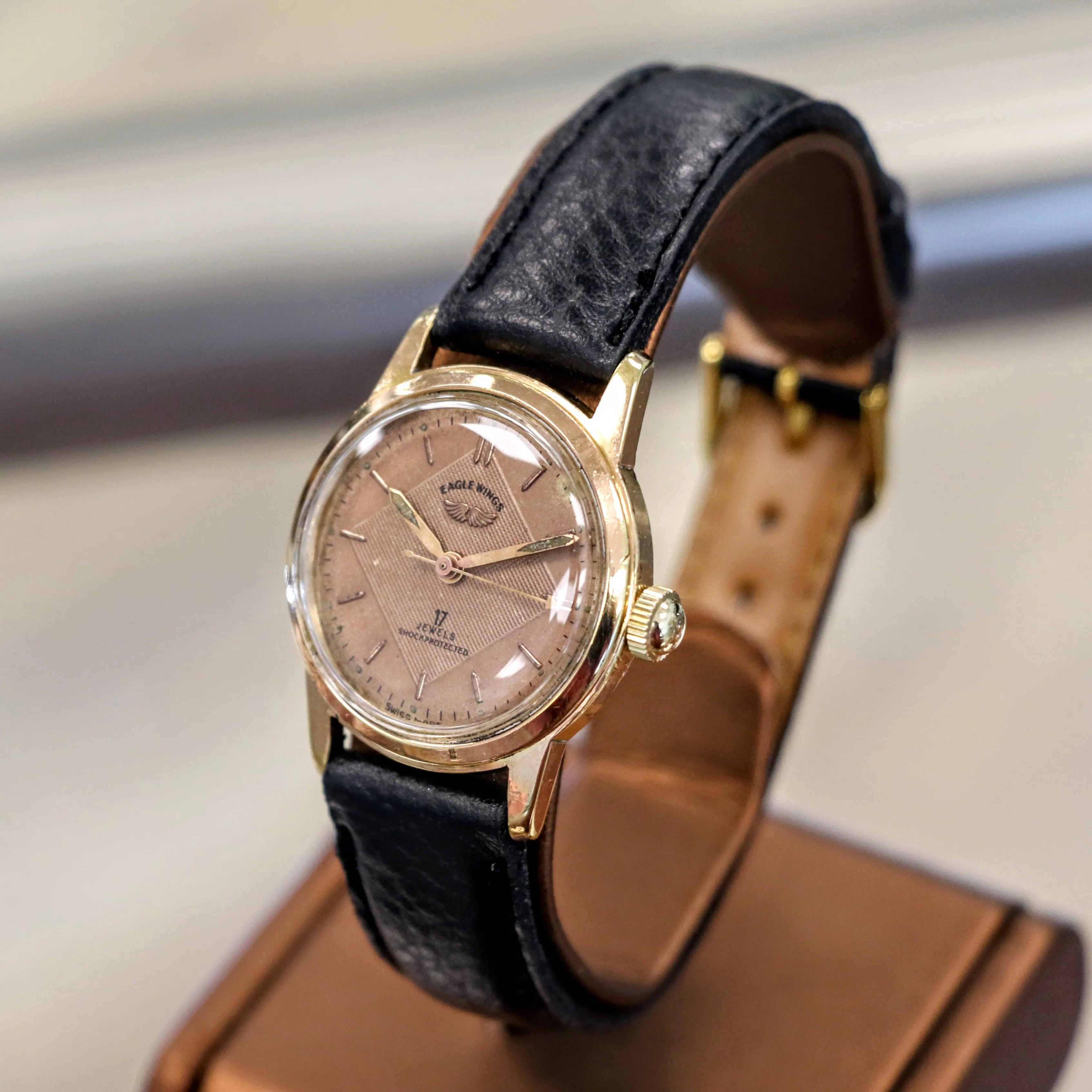 Vintage EAGLE WINGS Shockprotecter Watch 17 Jewels Cal. FE 8020 Rose Gold Tone Swiss Wristwatch
