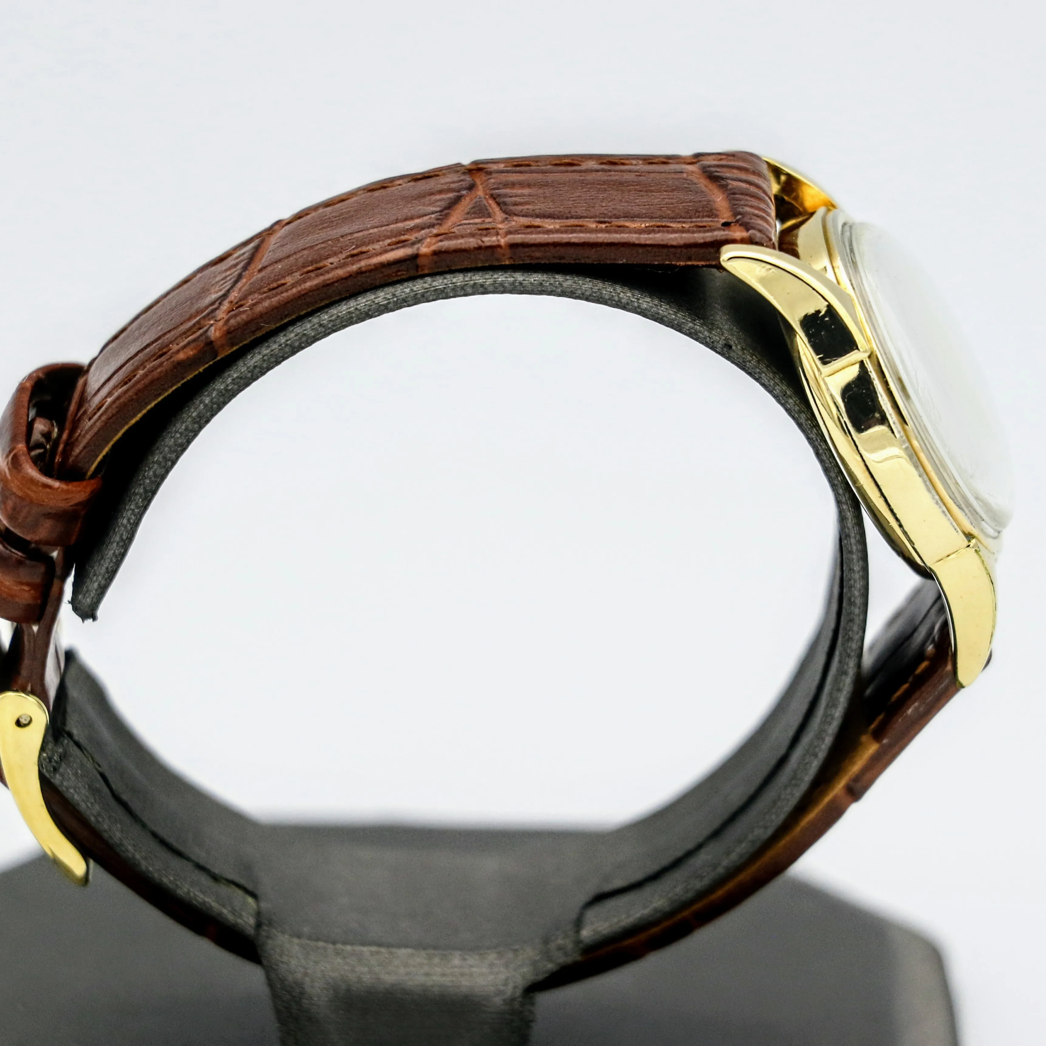 Vintage HAMILTON Endicott Wristwatch 1940 Caliber 987A 17 Jewels Watch