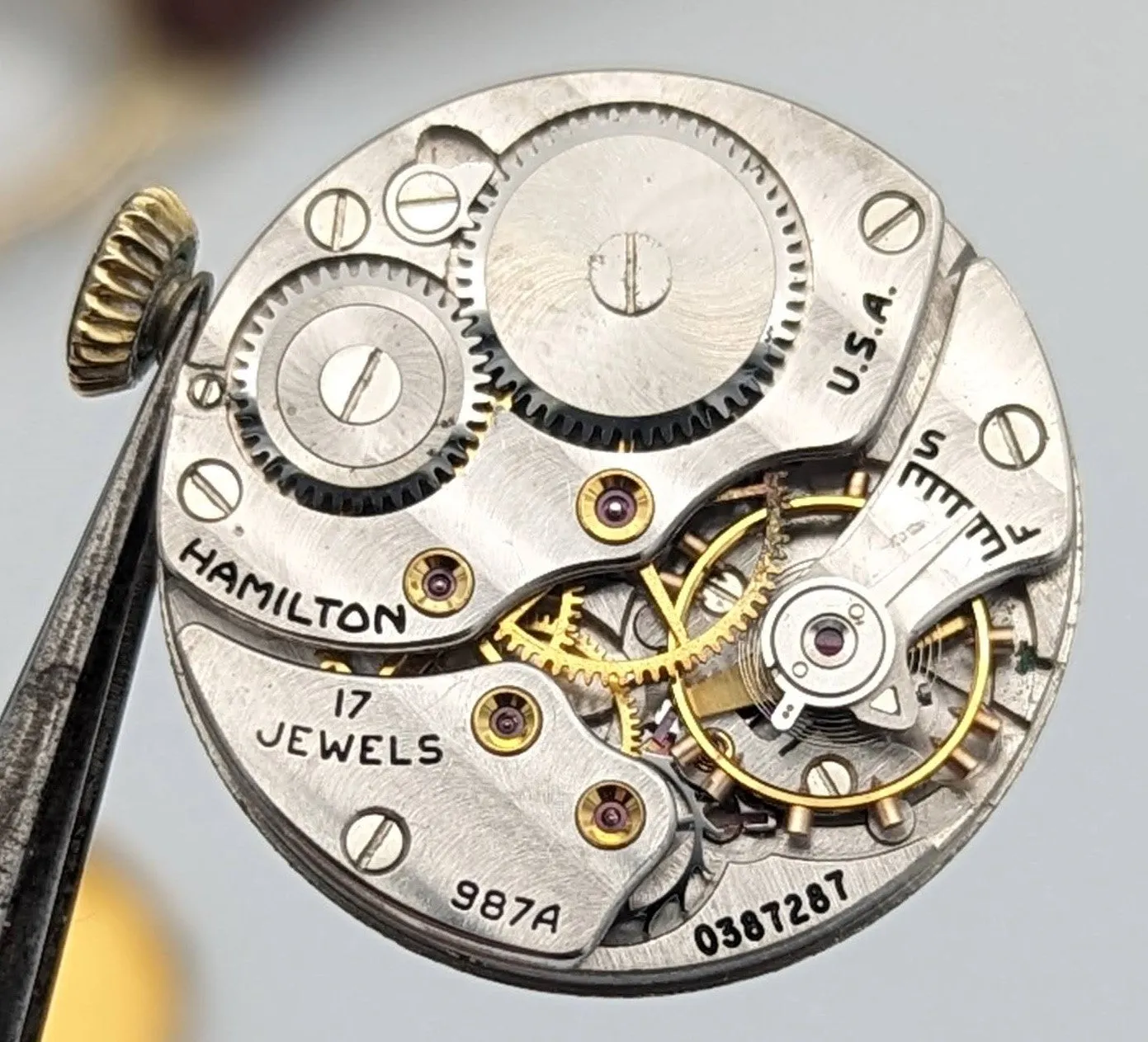 Vintage HAMILTON Endicott Wristwatch 1940 Caliber 987A 17 Jewels Watch
