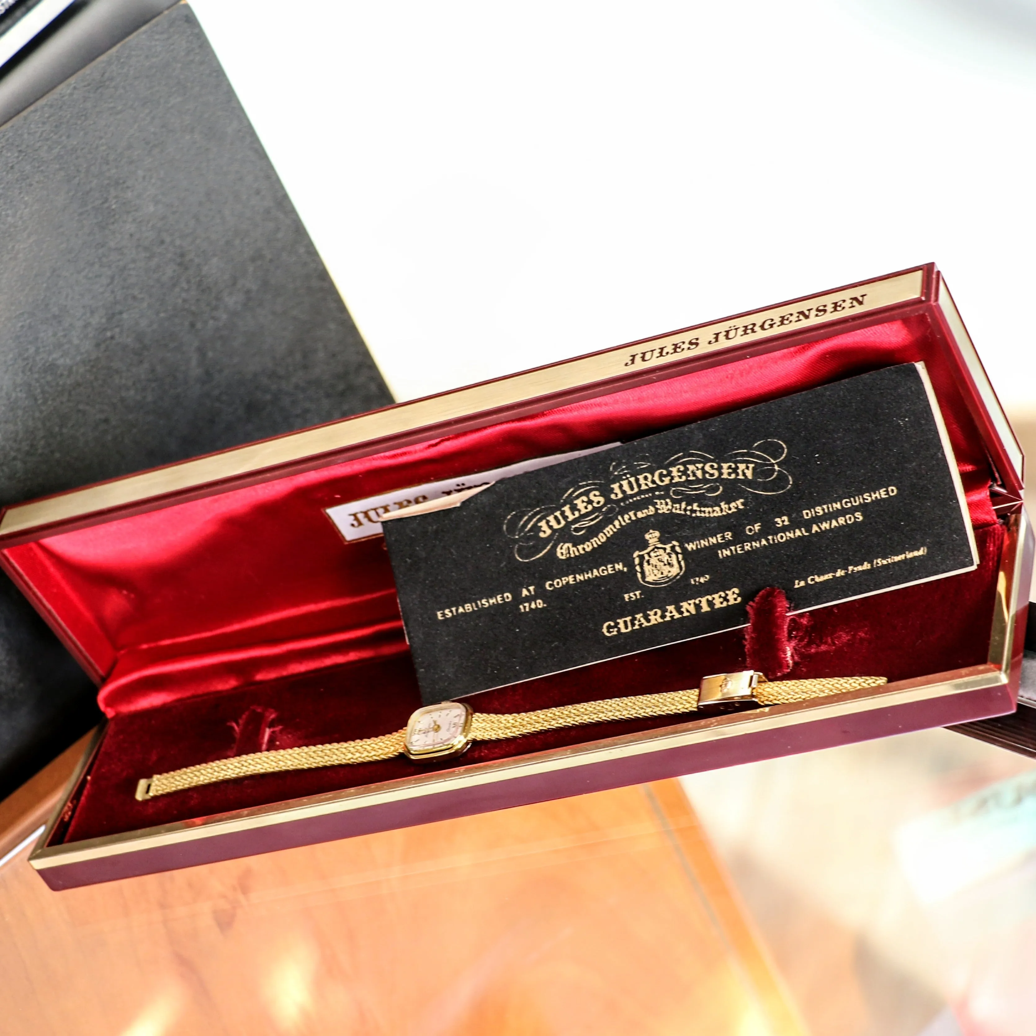 Vintage JULES JURGENSEN Ladies Wristwatch 6397 Quartz Watch - In Box & Papers!