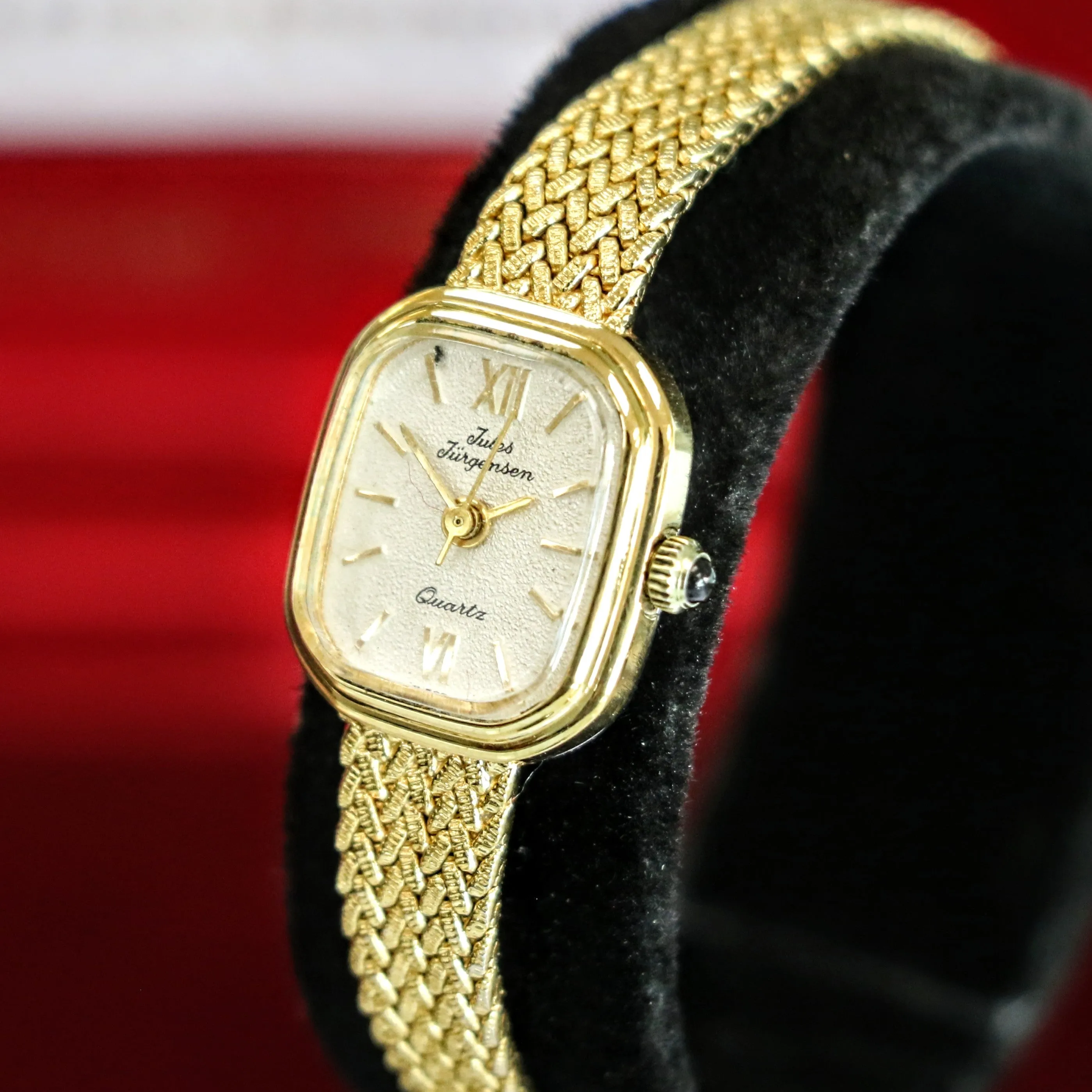 Vintage JULES JURGENSEN Ladies Wristwatch 6397 Quartz Watch - In Box & Papers!