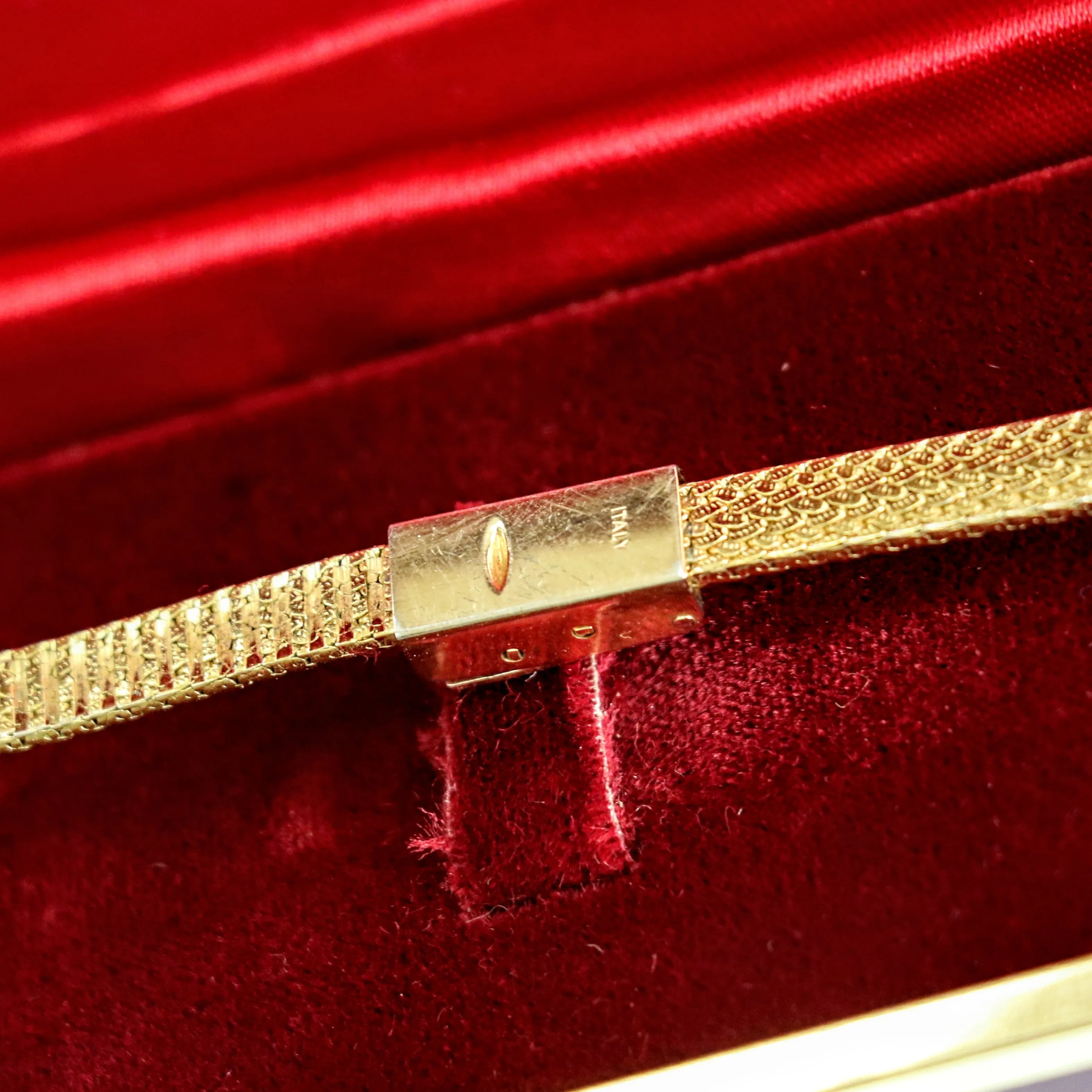 Vintage JULES JURGENSEN Ladies Wristwatch 6397 Quartz Watch - In Box & Papers!