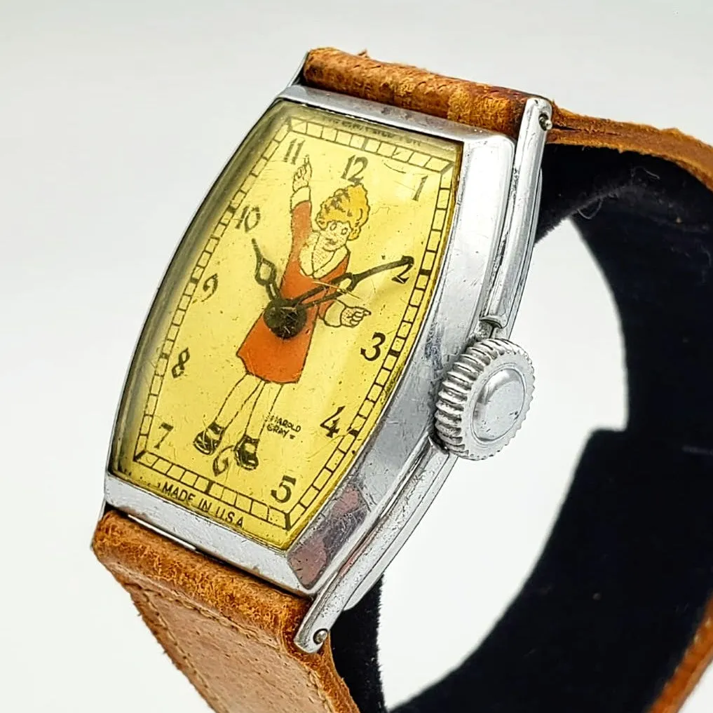 Vintage NEW HAVEN CLOCK COMPANY LITTLE ORPHAN ANNIE Character Wristwatch U.S.A.