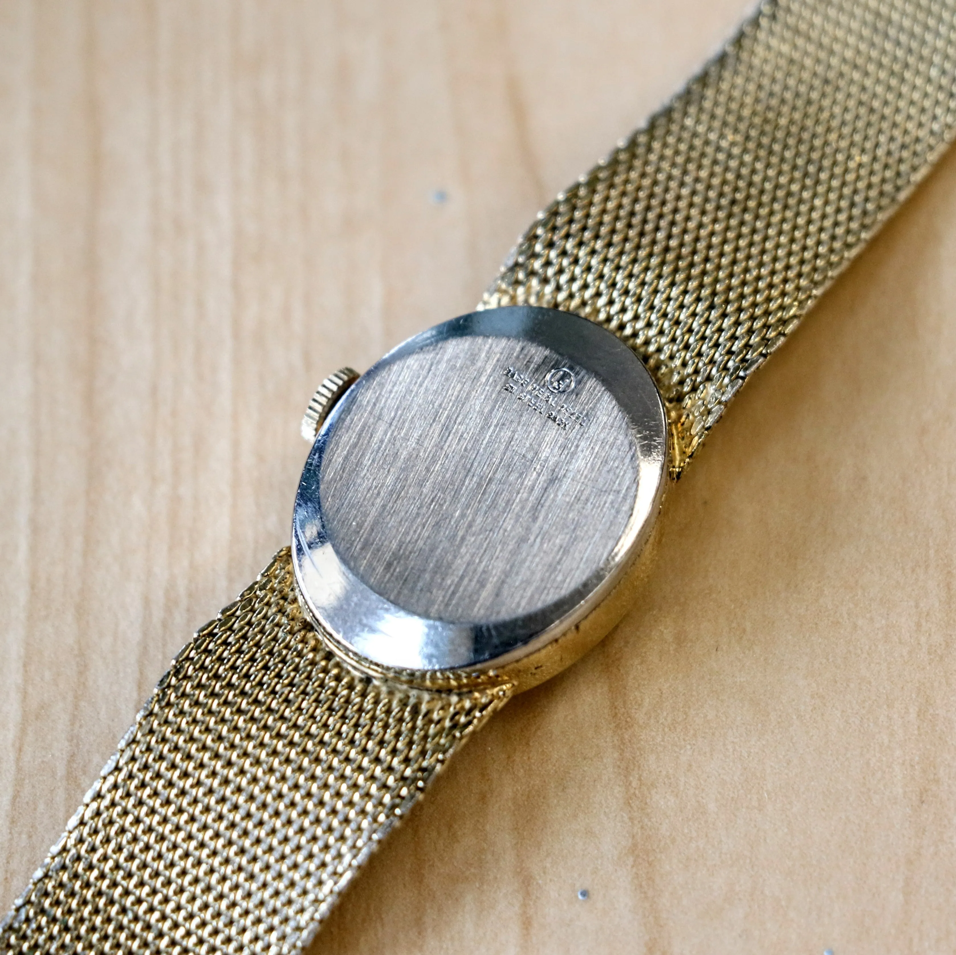 WALTHAM Incablock Ladies Wristwatch 17 Jewels FHF 69-21 Watch - Original Mesh Bracelet