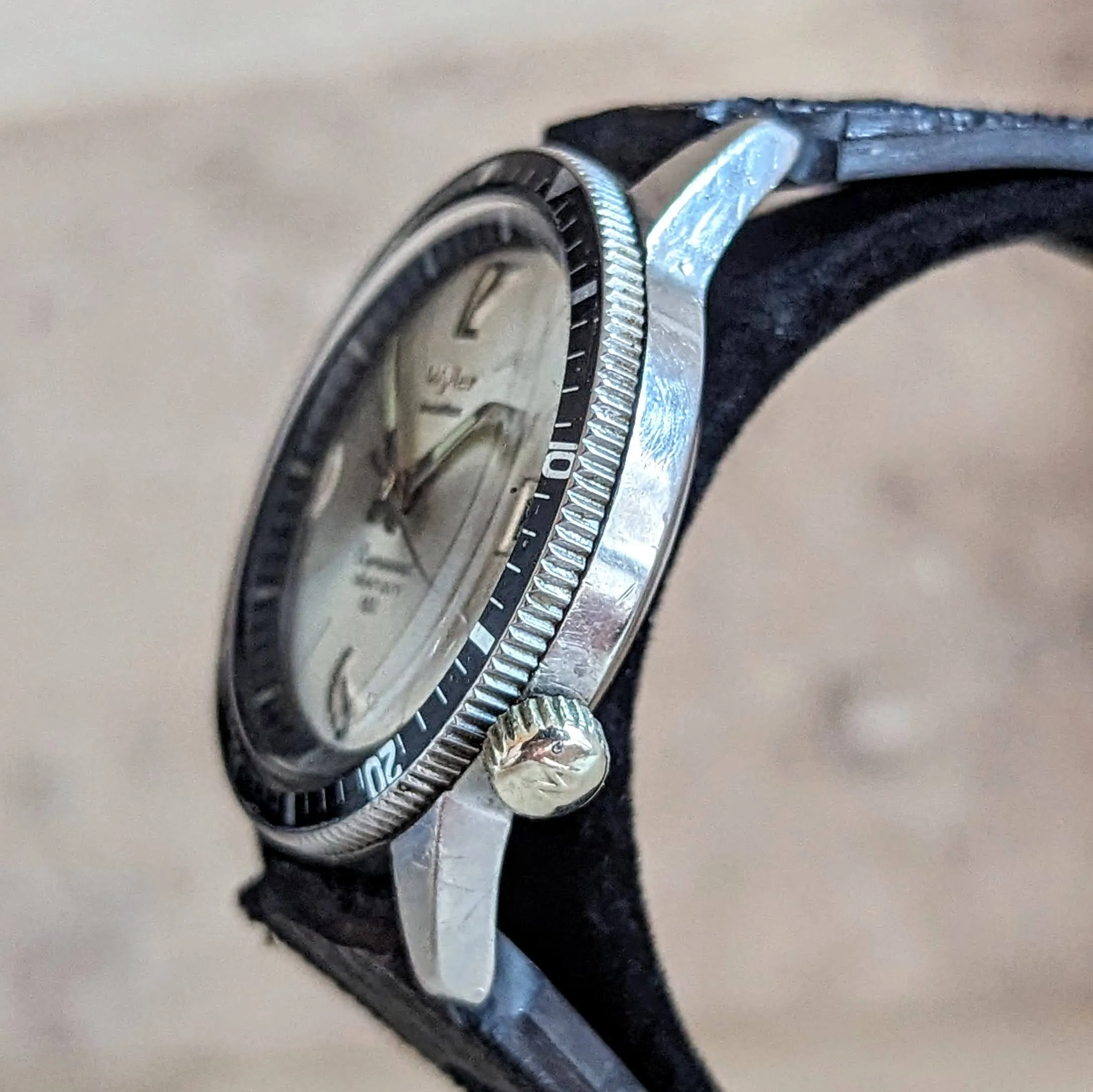 WYLER Incaflex Dynawind Heavy Duty 660 Diver Watch 17J Cal. ETA 2472 Wristwatch